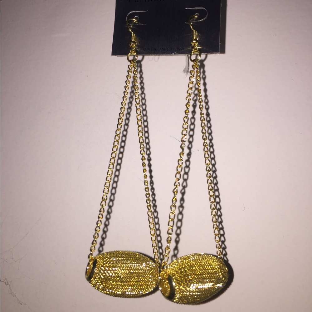 NEW hanging earrings